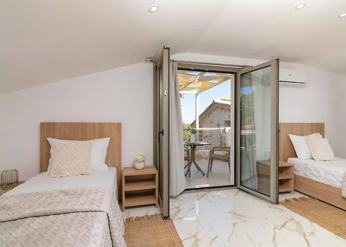 Chrysso Horio 3 By Khartata