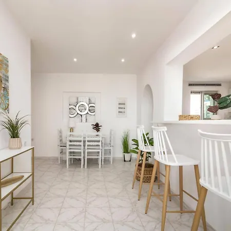 Chrysso Horio 3 By Willa Khartáta