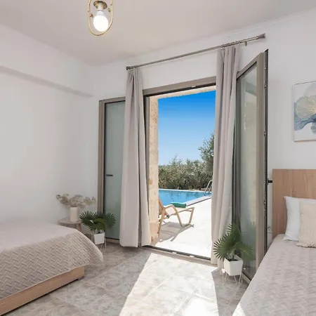 Chrysso Horio 3 By *